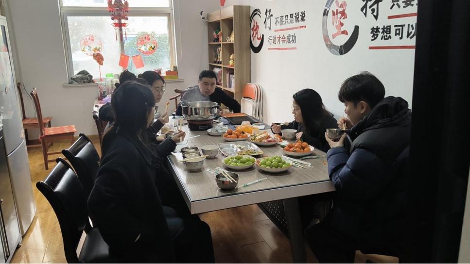 Zoetheid & Eenheid: ZMJ Packaging Team viert samen het Lantaarnfestival